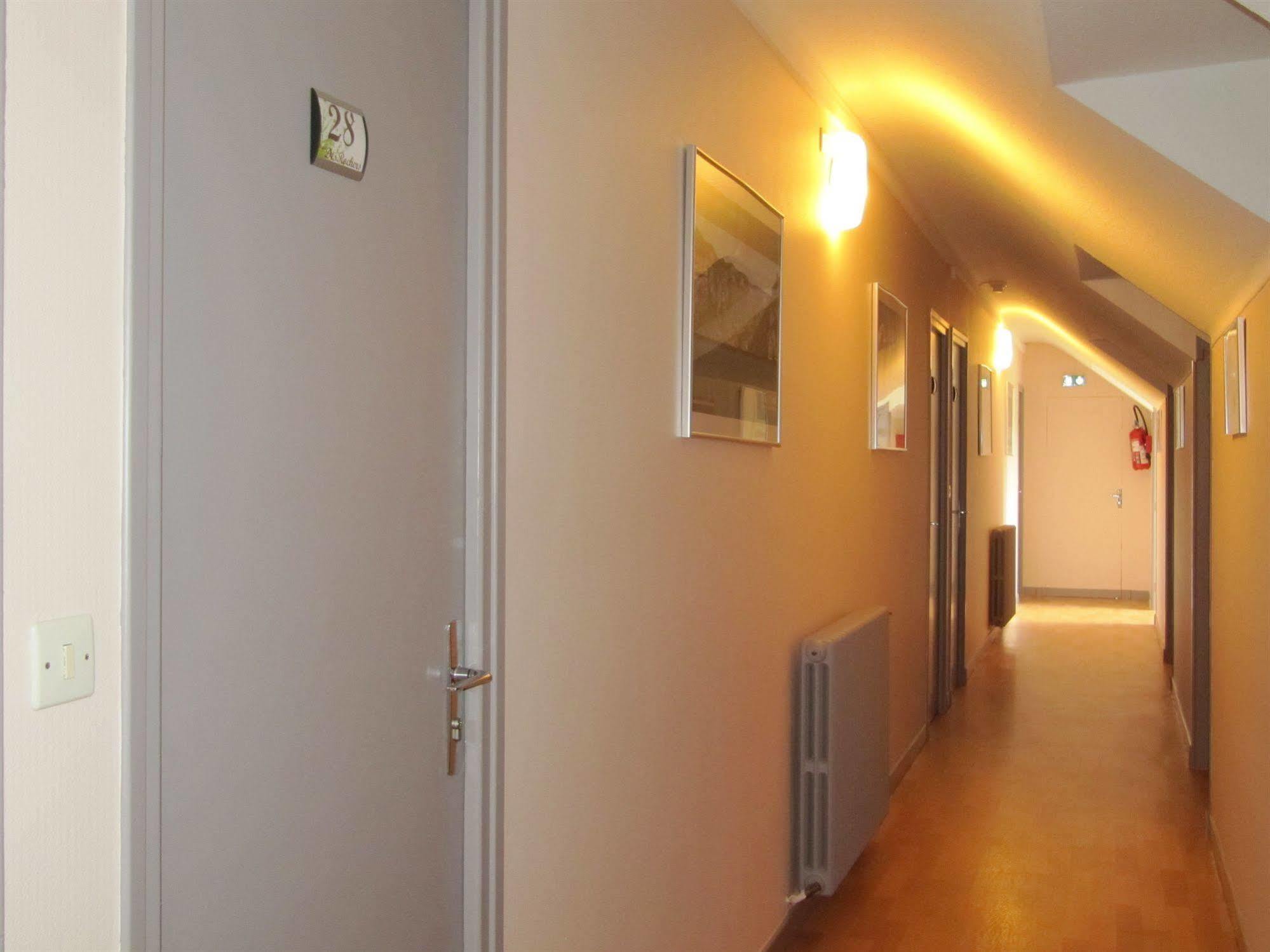 Hotel Des Rochers Марвежол Екстериор снимка
